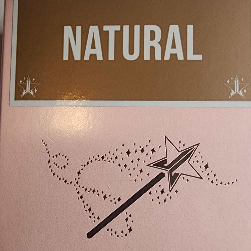 Jeffree Star Magic Star Natural Loose Setting Powder